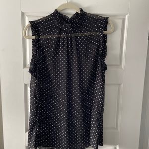 Who What Wear Black Sleeveless Polka Dot Blouse